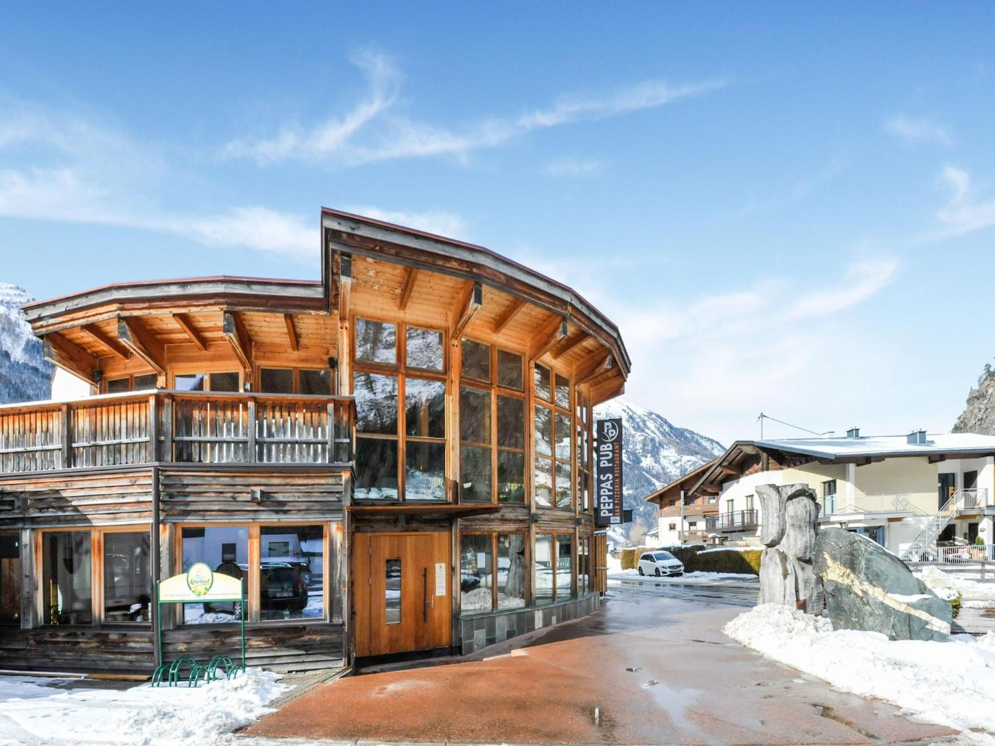 Comfortable Apartment In L Ngenfeld With Ski Storage Ленгенфельд Екстер'єр фото