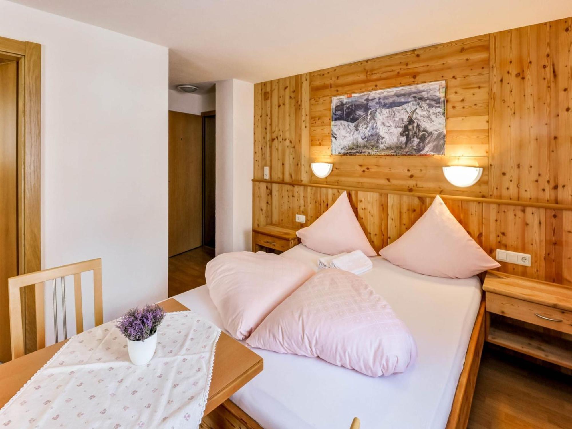 Comfortable Apartment In L Ngenfeld With Ski Storage Ленгенфельд Екстер'єр фото