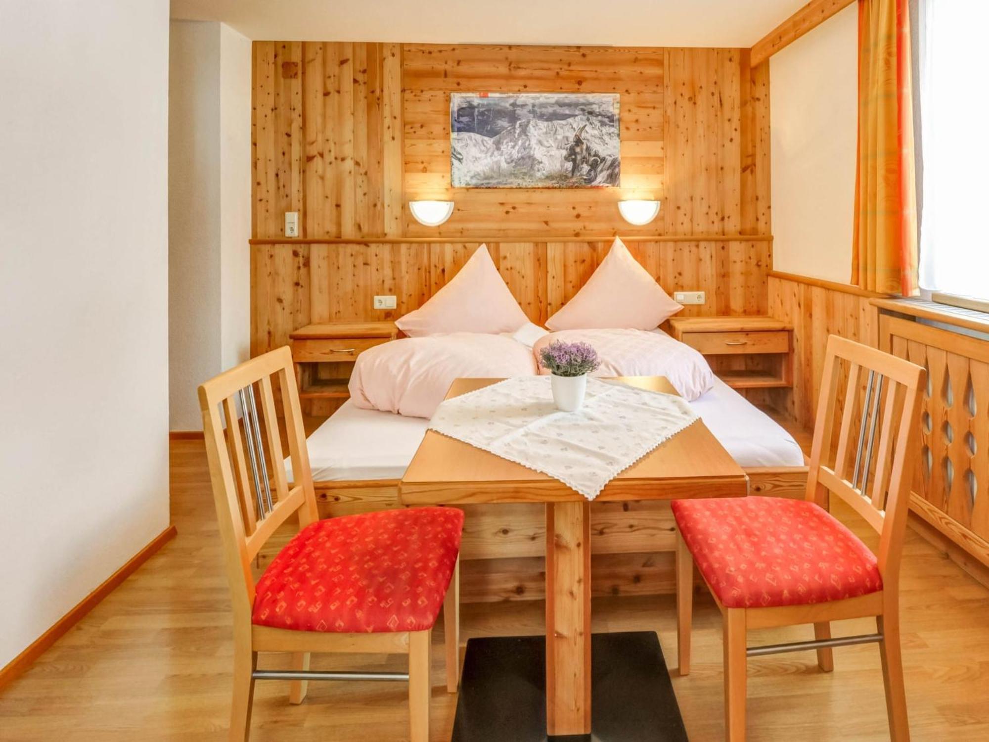 Comfortable Apartment In L Ngenfeld With Ski Storage Ленгенфельд Екстер'єр фото